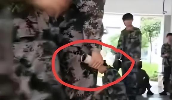 女童被高年级男生泼水烫伤事件引发关注，校方回应社会关切