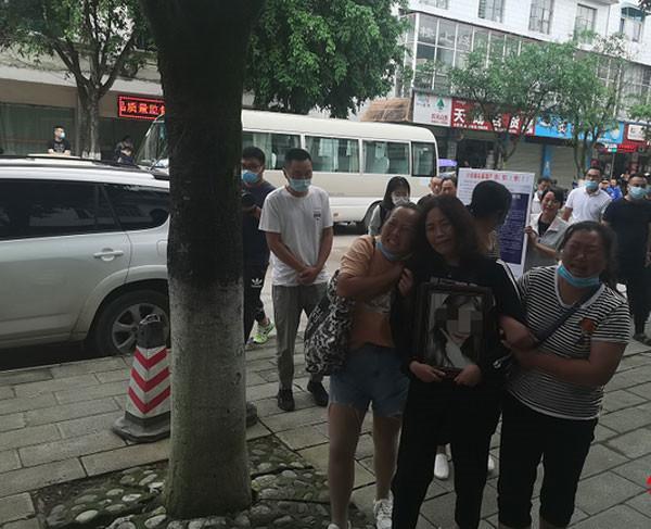 互联网信息服务 第1149页