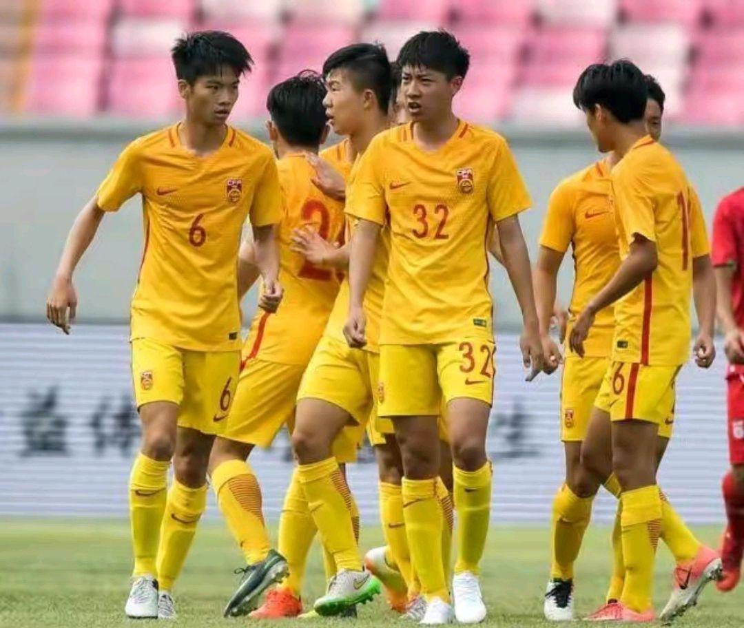 U17亚预赛惊现超大比分，小巷深处的特色小店探秘之旅