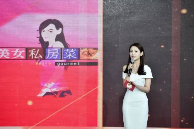 苗欣最新时尚探索，领略前沿新潮的魅力