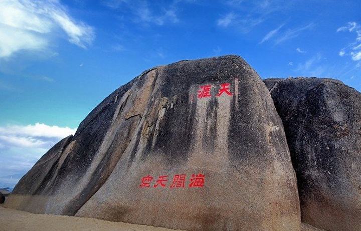 鸿坤理想湾房价与探索自然美景，心中的平和之岸探索