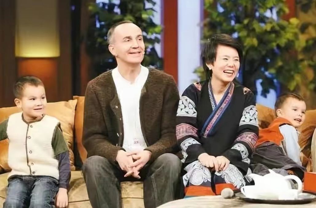 龚琳娜与德国丈夫老锣分道扬镳，跨国恋曲终人散