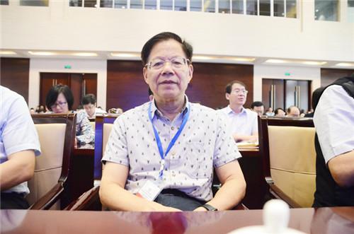 科技前沿引领潮流，重塑未来生活体验的理论片