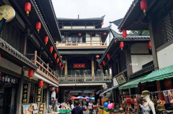 宏川智慧最新动态，小巷中的独特风味探索之旅揭秘