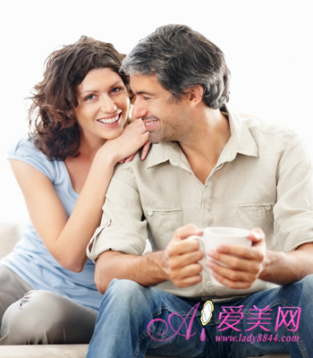 性生活电视，爱的纽带与温馨日常的私密探讨