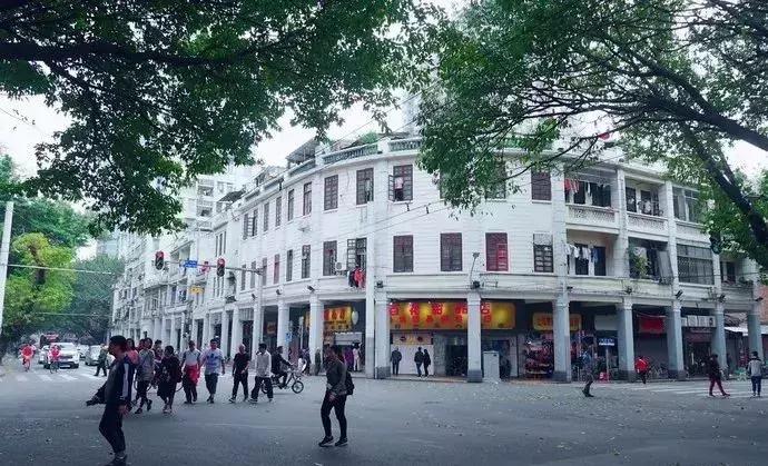 城建税减免最新政策，自然美景中的探索之旅