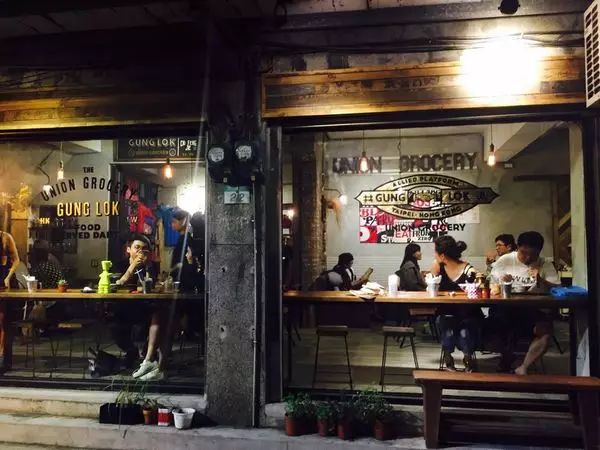 2014最新发现，小巷特色小店的独特魅力
